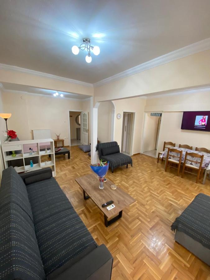 Beautiful Apartment In The Center Of Salonicco Esterno foto
